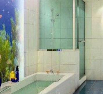 重庆别墅工装设计公司告诉你防水壁纸在卫浴间的运用