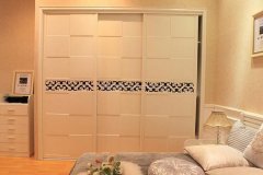 教你选择现代别墅室内装饰专业衣柜