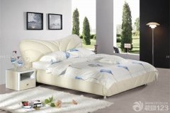 如何装饰卧室家具