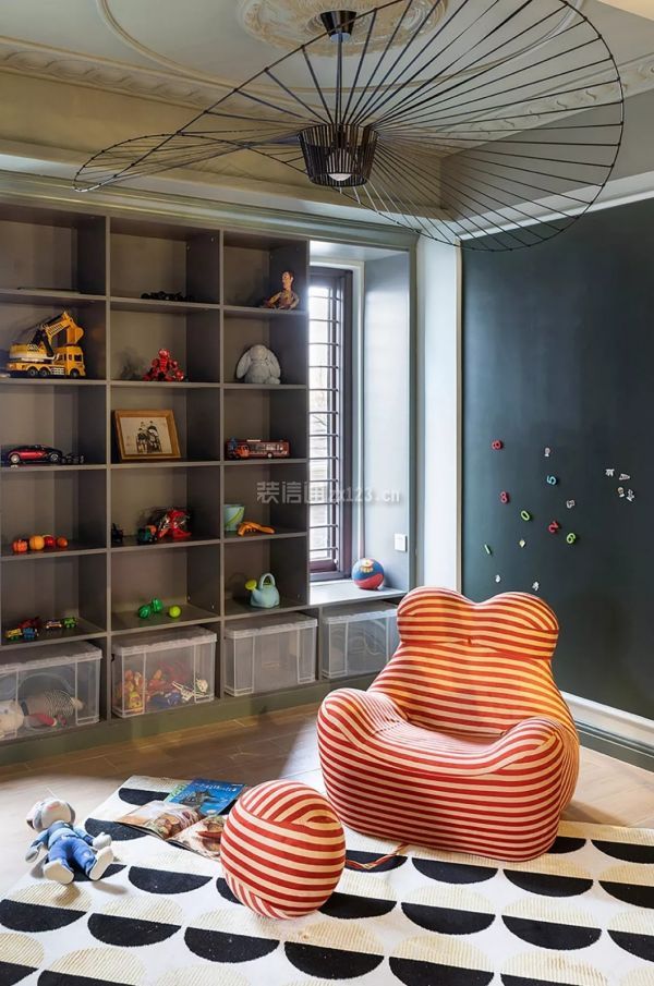 美式混搭玩耍区装修效果图
