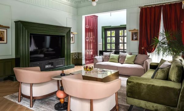 美式混搭客厅装修效果图