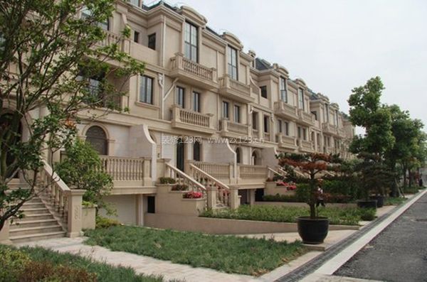 叠加别墅装修案例