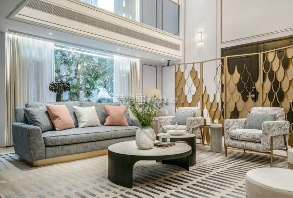 轻奢别墅装修图片